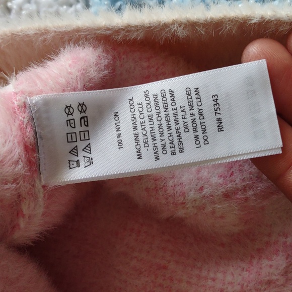 Bailey/44 XL Pink Floral Eyelash V-Neck Cardigan Sweater - Picture 14 of 14